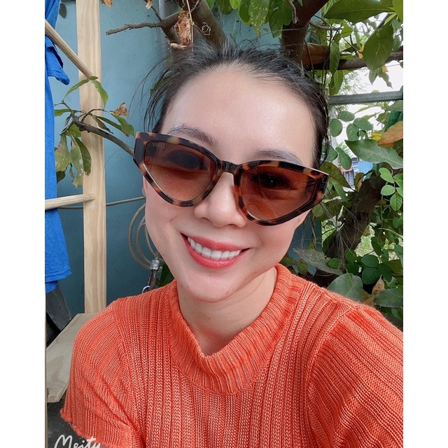 Mắt kính hiệu dior 2hand