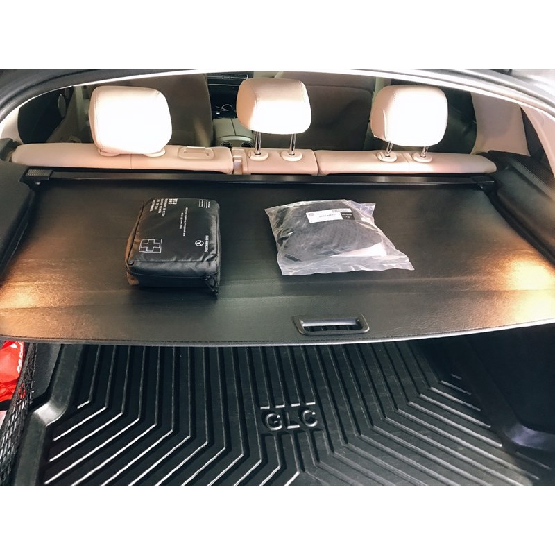 Rèm kéo cốp sau xe Mercedes Benz GLC Class