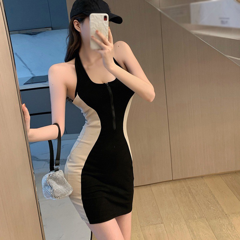Đầm dáng ôm không tay hở lưng màu sắc tương phản phối khóa kéo thời trang Hàn Quốc