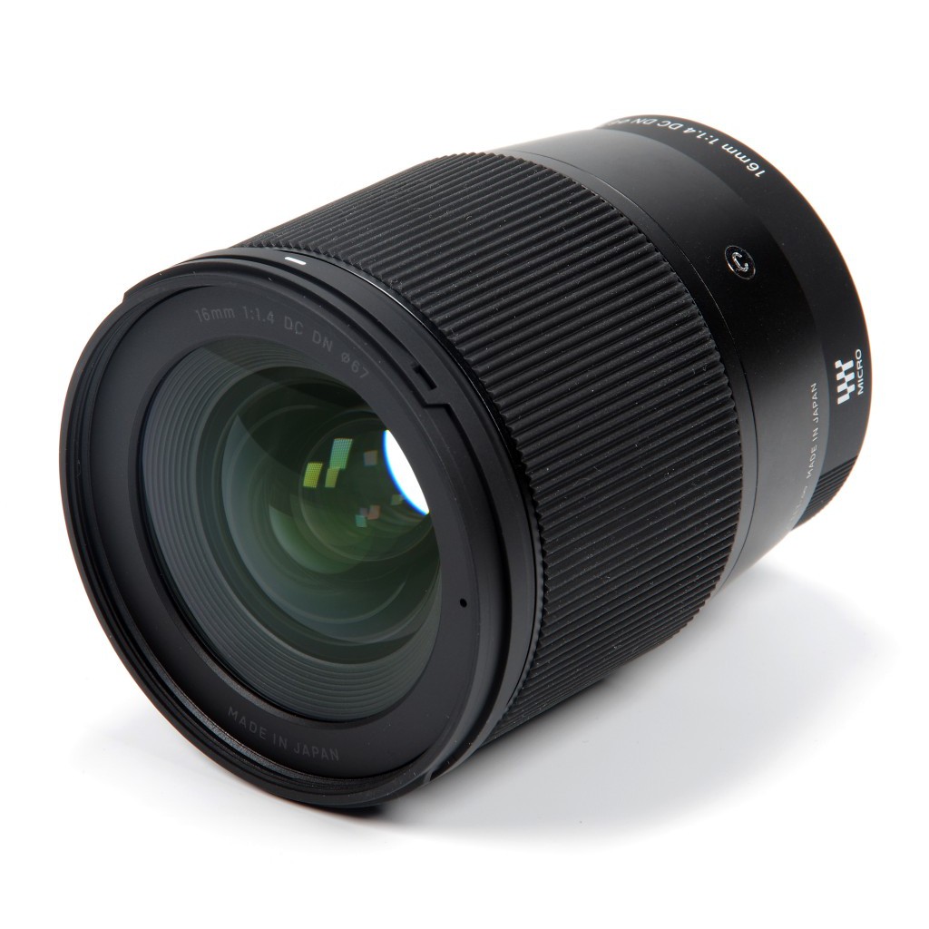 [Mã SKAMPUSHA9 giảm 8% đơn 250K] Sigma 16mm F/1.4 DC DN for Sony E Mount (Chính hãng)