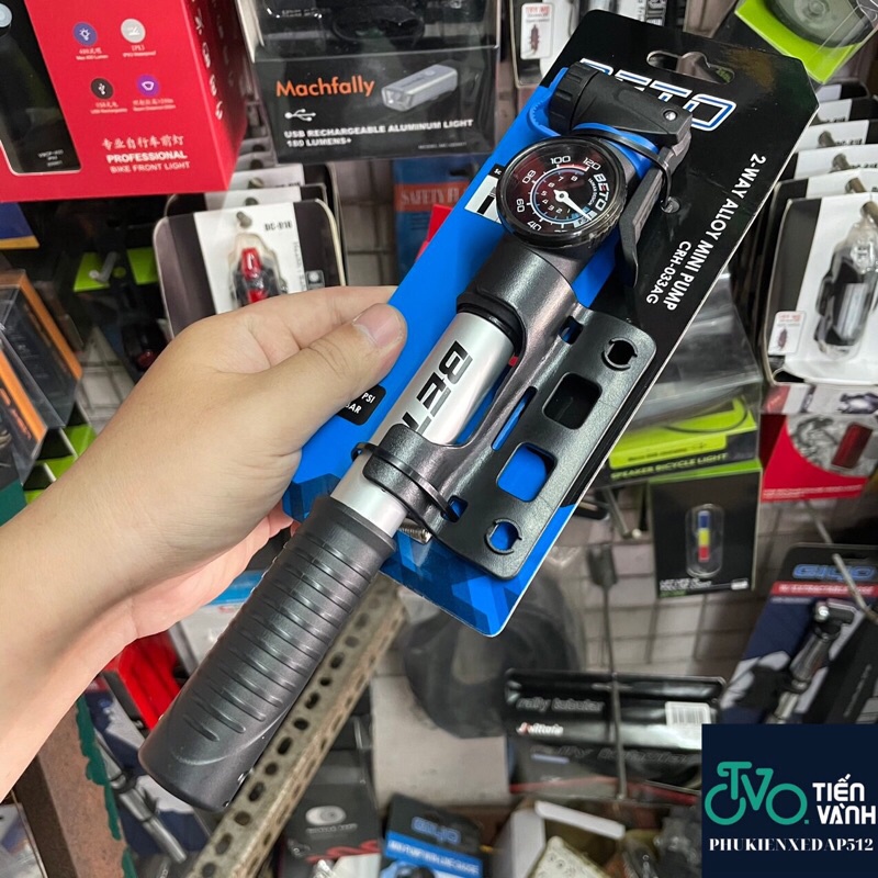 Bơm xe đạp treo xe Beto