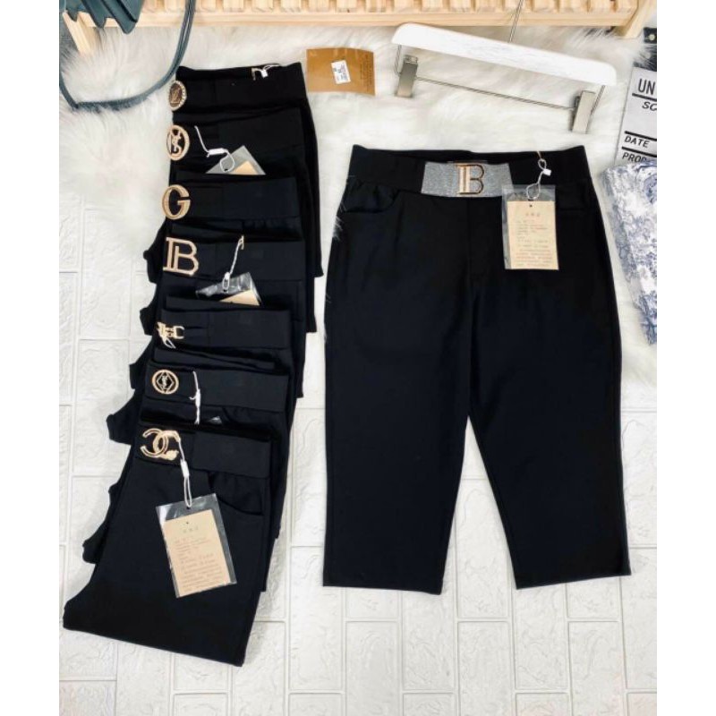 QUẦN LEGGING LỬNG NGỐ UMI HÀN SIÊU CO GIÃN (mặt chữ hoạ tiết)