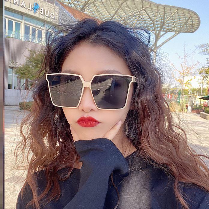 Kính GLMV Đen Trắng