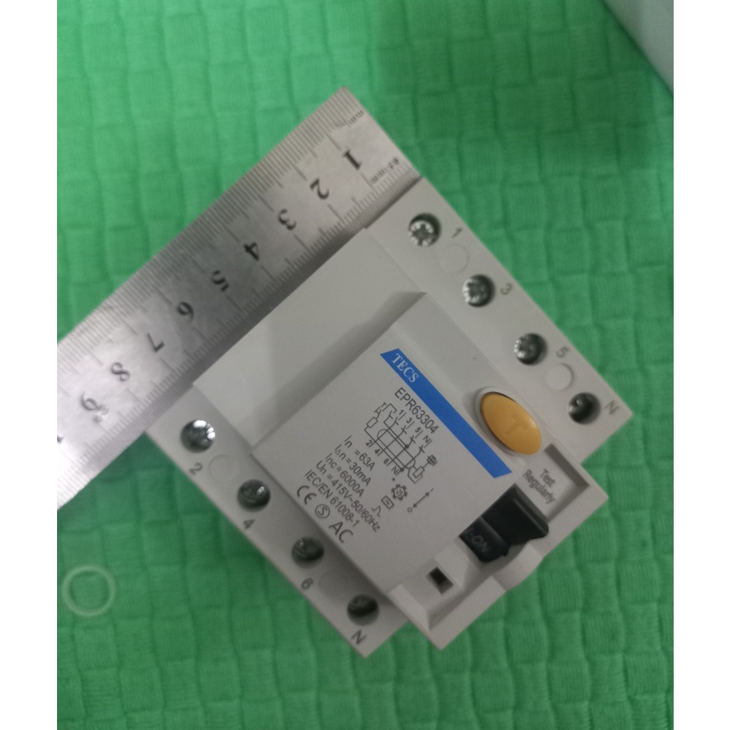 CB CHỐNG GIẬT 3 PHA 4 DÂY NHẬT BẢN TỒN KHO MỚI 100% 63A