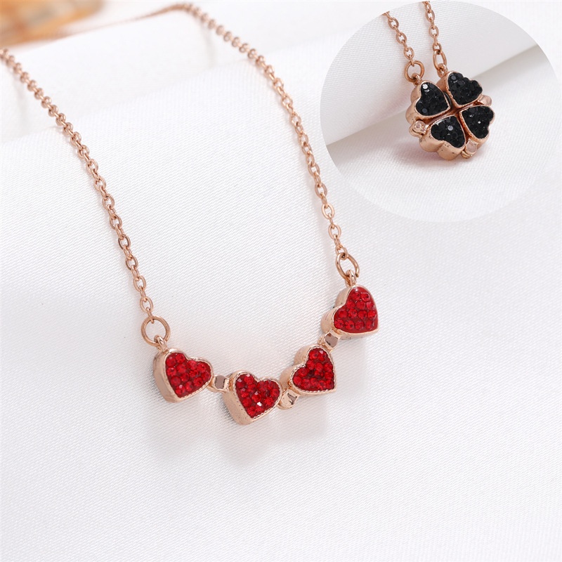 four-leaf titanium steel multi-piece for women Xia Xiaozhong with advanced design, luxury, love, collar and collar necklace