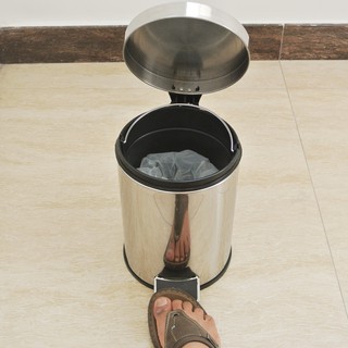 Thùng rác inox