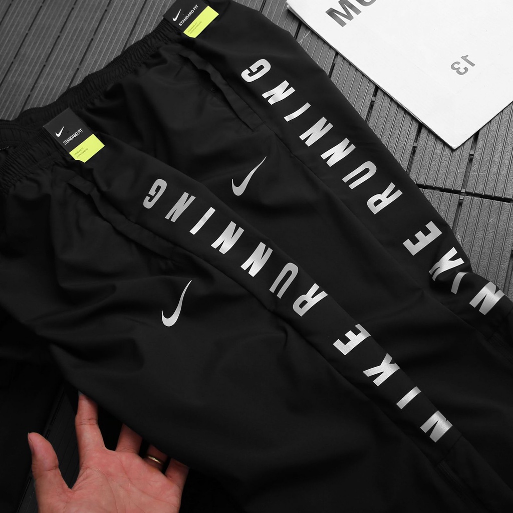 NIKE - Quần dài thể thao nam nữ Nike Essential Running Division Woven Pant - Đen