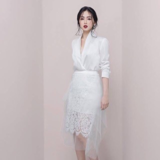 JANGMI - S207 SET ÁO LỤA CỔ CHÉO + CHÂN VÁY REN PHỦ LƯỚI