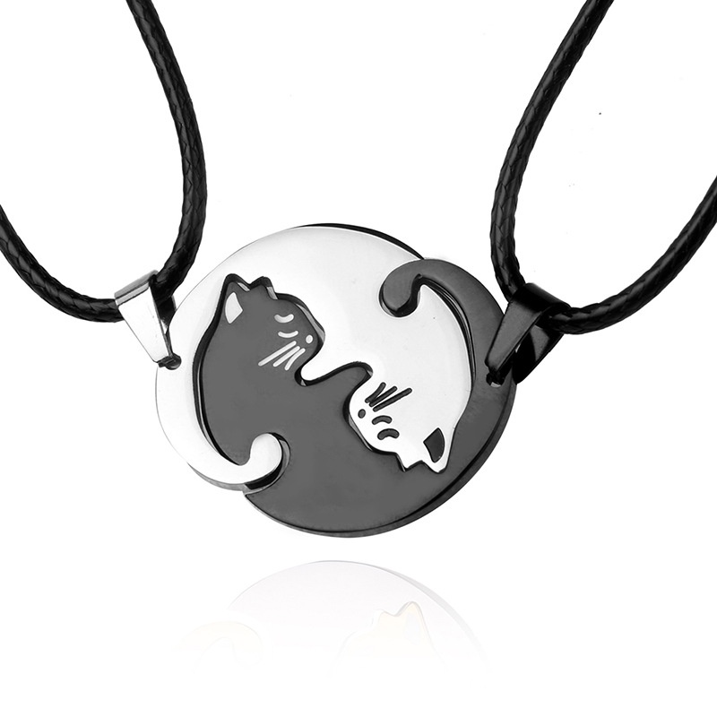 Bộ 2 Vòng Cổ Choker Bằng Thép Không Gỉ Mặt Trái Tim Âm Dương Thời Trang