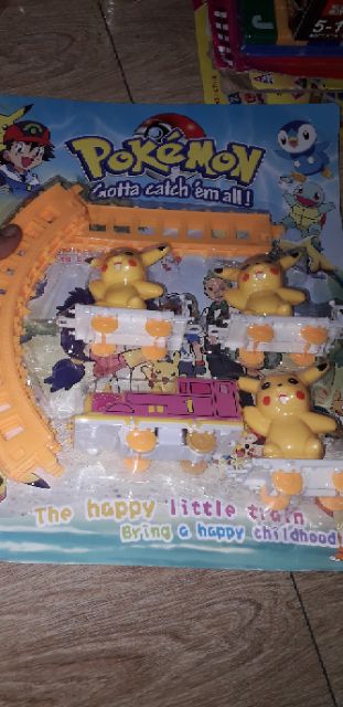 Set bộ xe lửa và đường ray tặng kèm pin