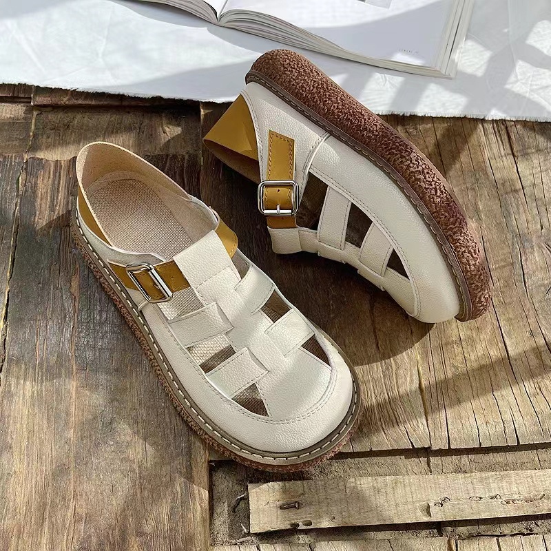 Giày sandal mũi tròn phong cách Nhật Bản