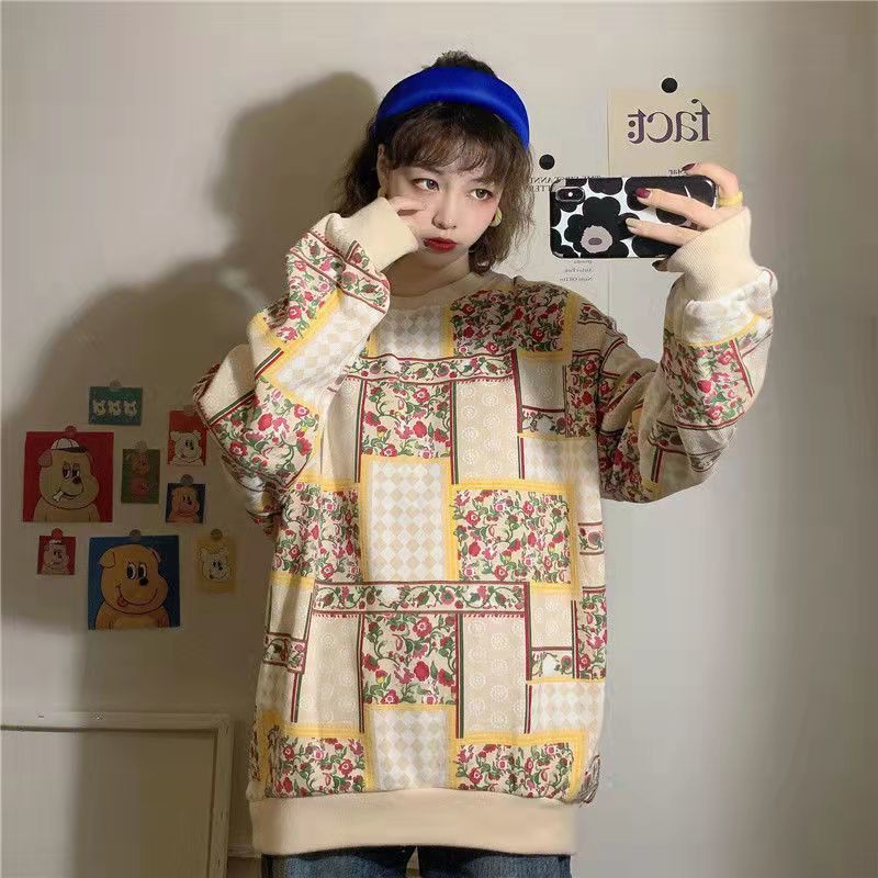 Áo khoác sweater dáng rộng in họa tiết graffiti kiểu Nhật Hàn thời trang thu đông 2021 cho nữ | BigBuy360 - bigbuy360.vn