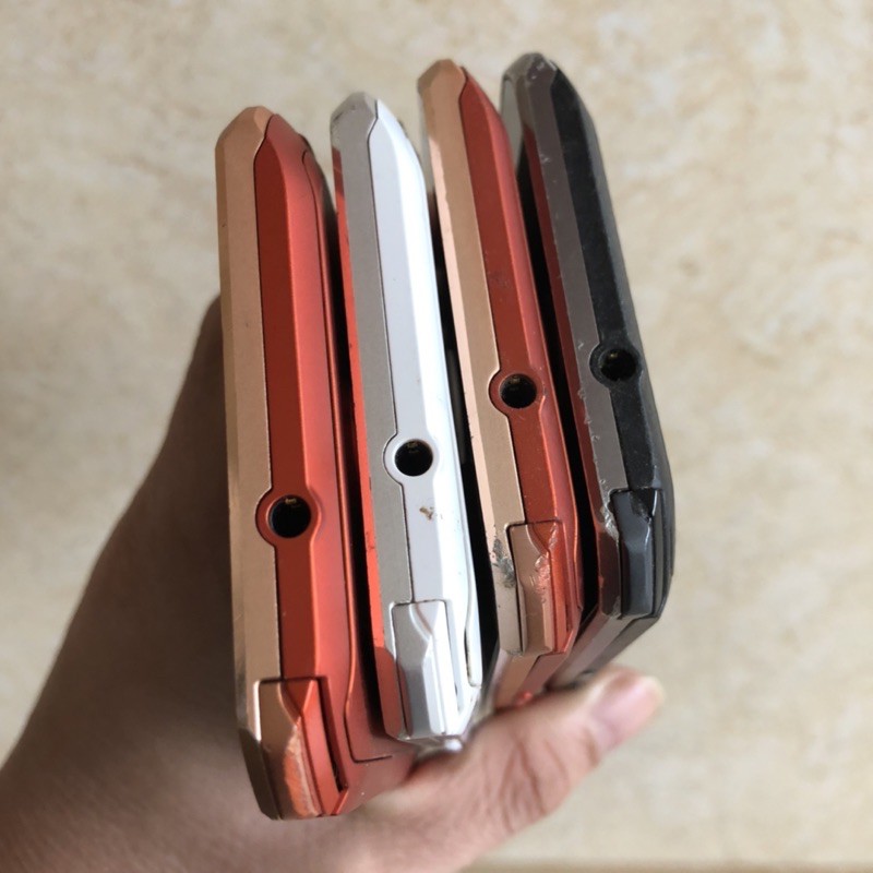 điện thoại nội địa Nhật Fujitsu F-02G màn 5.2 inch ram 3GB+32GB | BigBuy360 - bigbuy360.vn