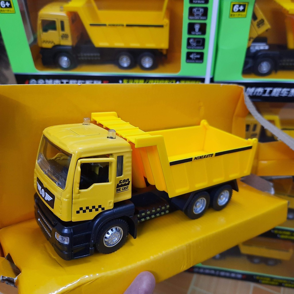 Xe ô tô tải chạy cót đồ chơi trẻ em đầu xe bằng sắt mô hình tỉ lệ 1:50
