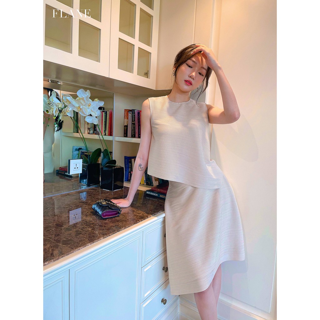 Set vạt chéo be ☀️ [𝐅𝐑𝐄𝐄𝐒𝐇𝐈𝐏] ☀️ thiết kế Flane - đầm nữ dáng suông