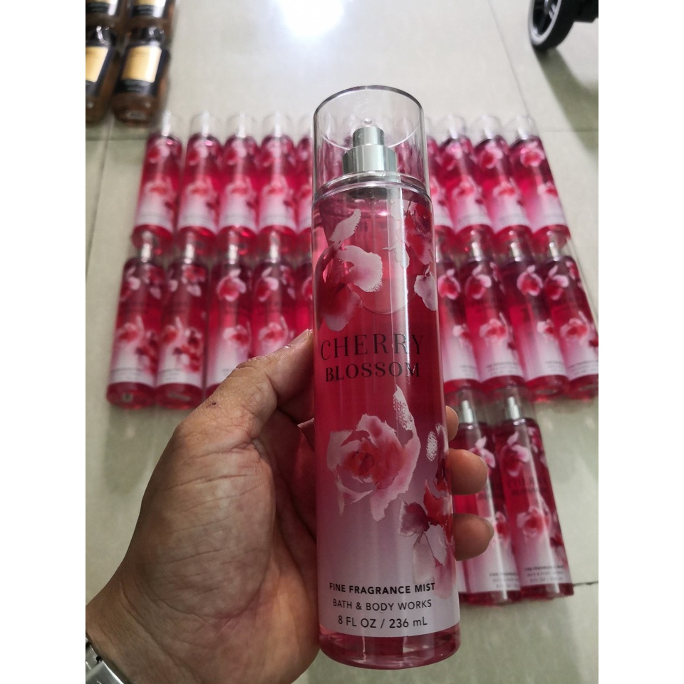 XỊT THƠM BATH & BODY WORK HƯƠNG HOA ANH ĐÀO JANPANESE CHERRY BLOSSOM 236ML NHẬP MỸ