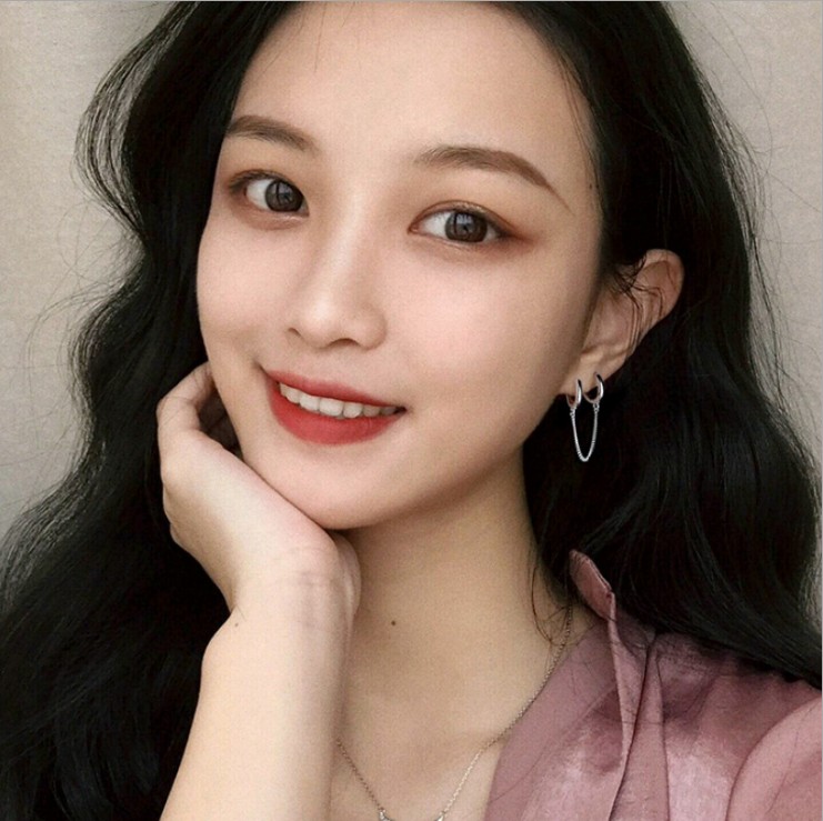 Khuyên Tai Tròn Phối Tua Rua Thời Trang Cho Nữ