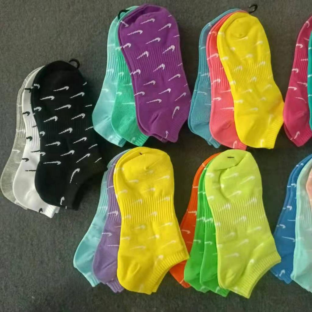 Tất Vớ Cổ Ngắn Nhiều Màu In Hình Logo Nike Phong Cách