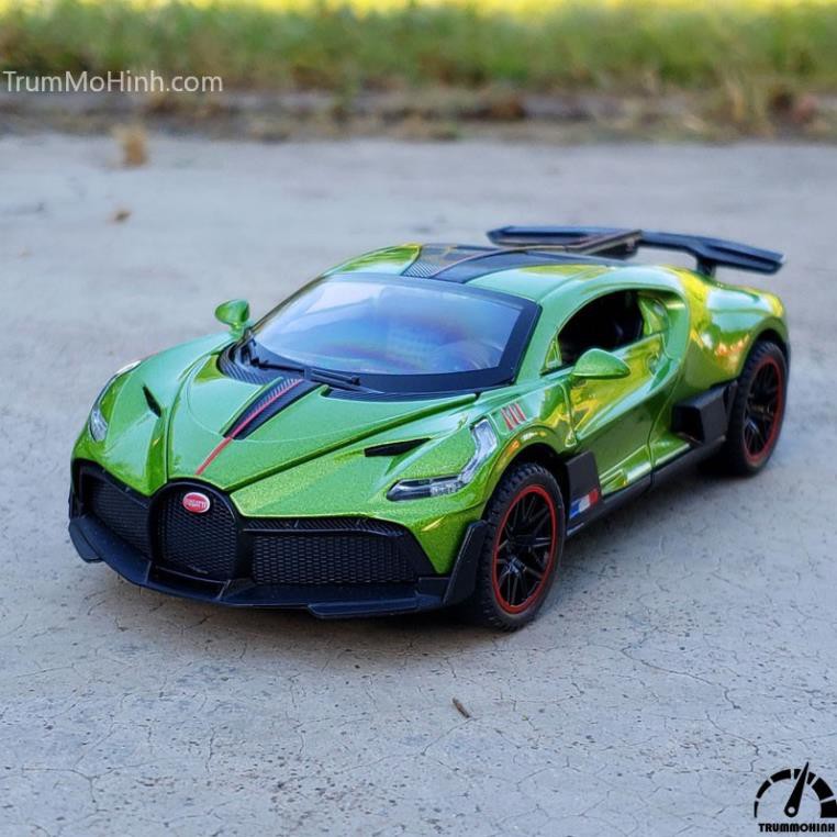 Mô hình xe Bugatti Divo 1:32 Double Horses