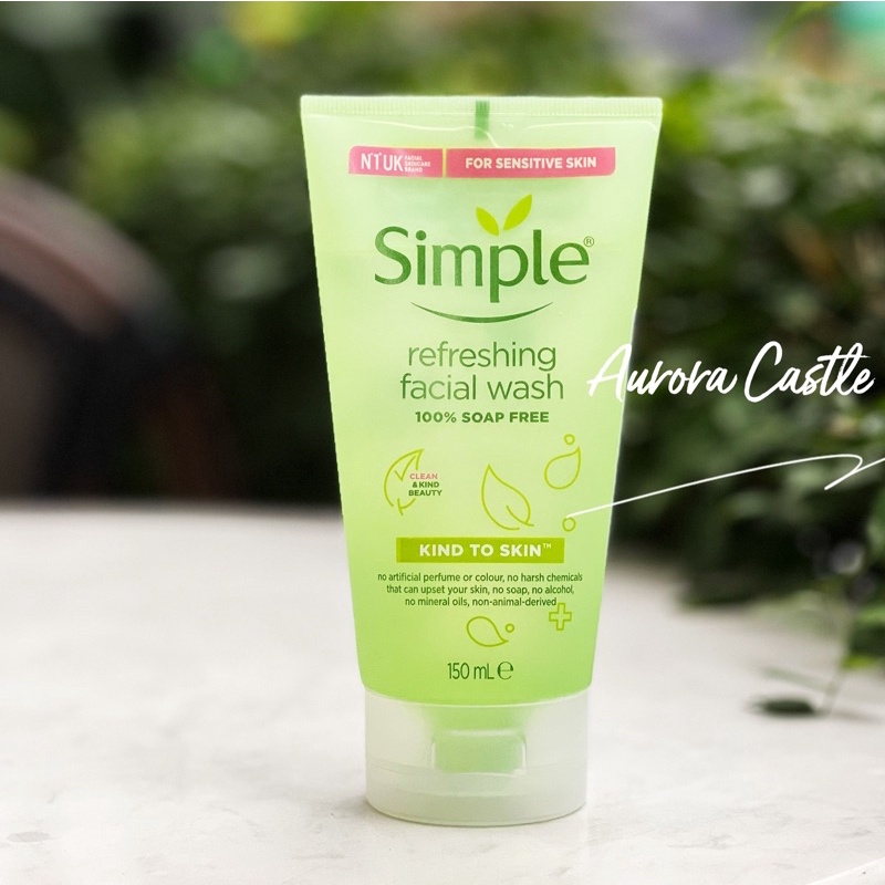 Sữa rửa mặt Simple Refreshing Facial Wash