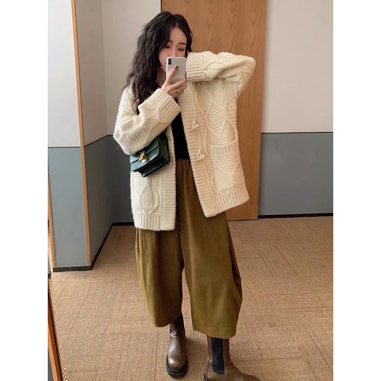 Áo khoác cardigan Forgirl len vặn thừng khuy sừng