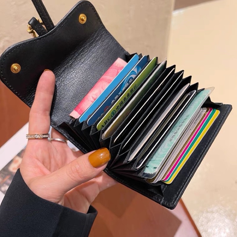 Gift vip Dior ví tiền da thật