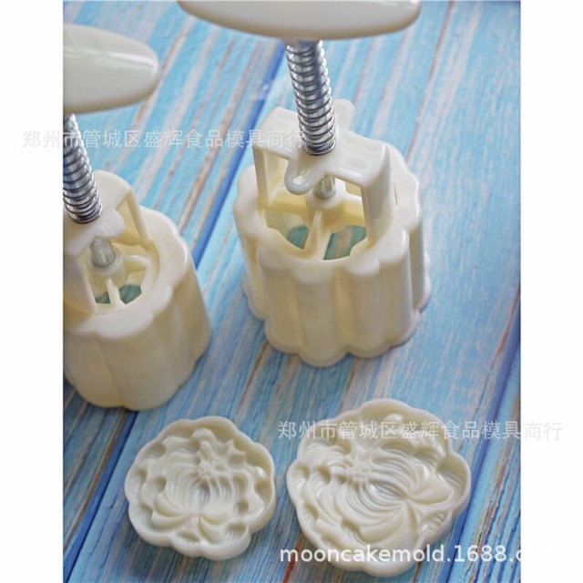 Khuôn trung thu 50g - 150g mẫu hoa cúc