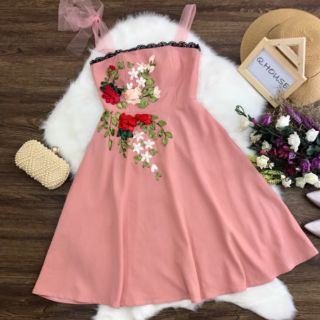 Đầm xòe kết hoa