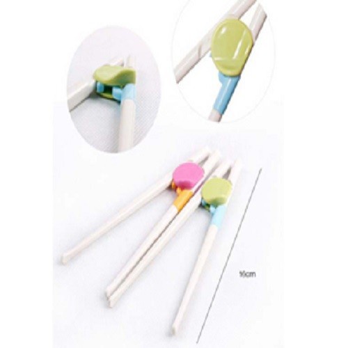 Đũa tập ăn cho bé tiện dụng - Hàng Nhật