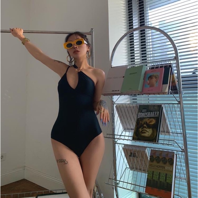 [BIKINI CAO CẤP] Bikini Đồ bơi một mảnh lệch vai khoen inox màu đen sang chảnh