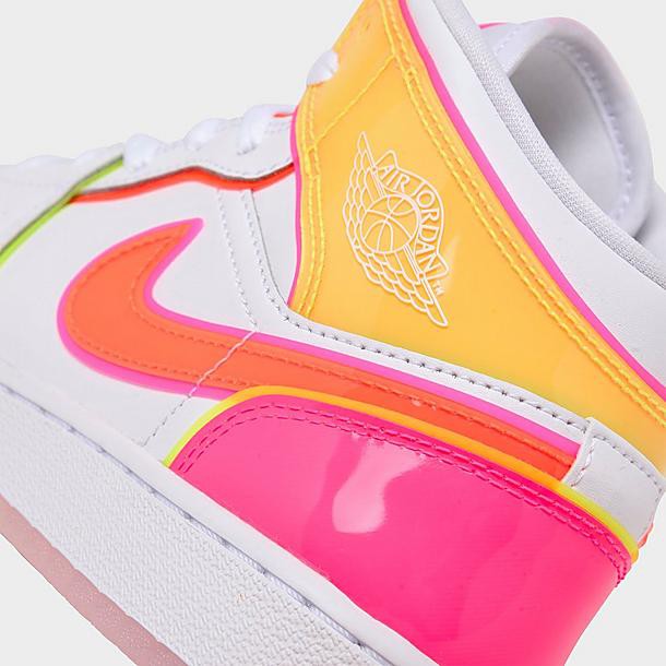 Giày Jordan 1 Mid edge glow Nike Auth Order