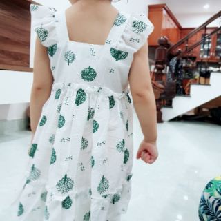 Váy 2 dây bánh bèo bé gái