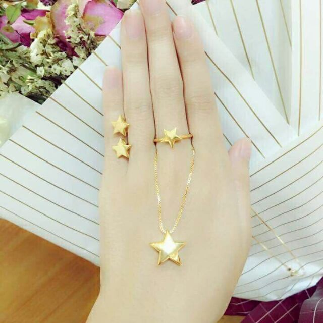 Bộ trang sức dát vàng