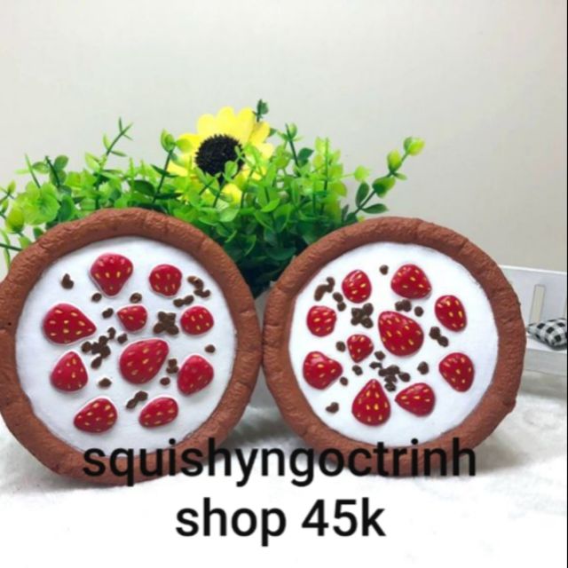 Squishy bánh kem dâu siêu mềm và chậm tăng