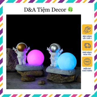 Đồ trang trí Mô hình PHI HÀNH GIA kèm ĐÈN LED chuyển đổi 7 màu, trang trí phòng ngủ phòng khách