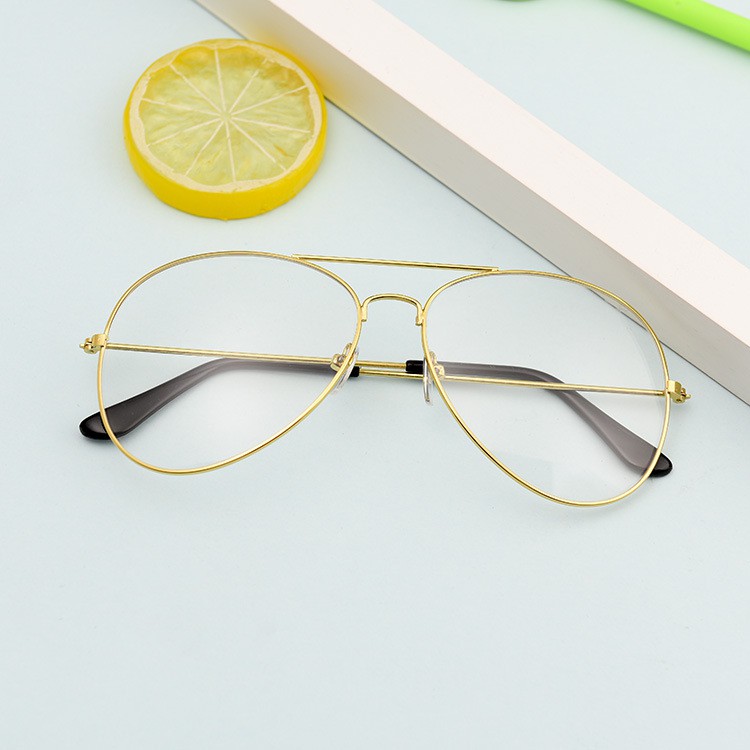 Mắt Kính Gọng Tròn Trong Suốt Phong Cách Retro