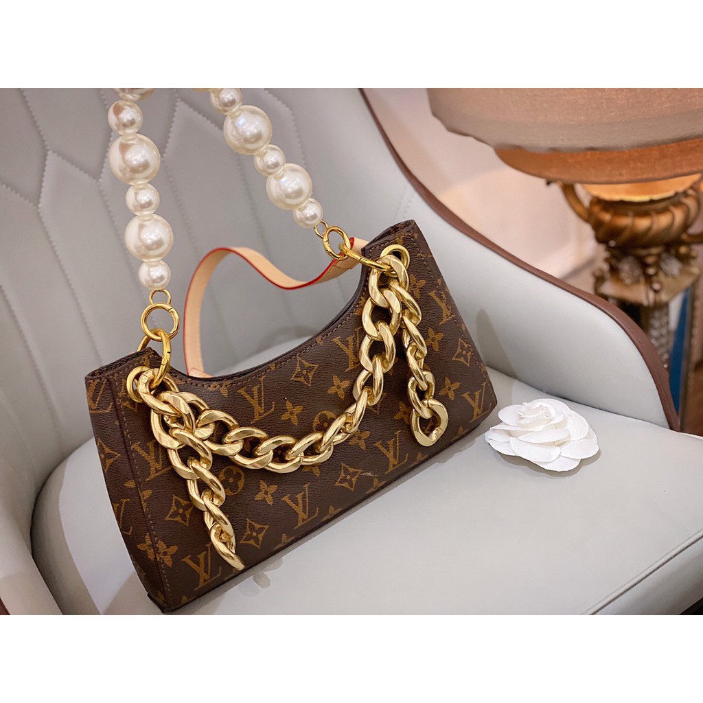 Túi Da Xích Vàng + Ngọc