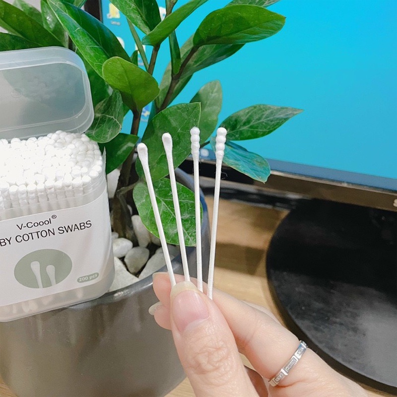 Tăm bông kháng khuẩn V-coool vệ sinh tai, mũi cho bé, 1 hộp 200 chiếc _ PK51