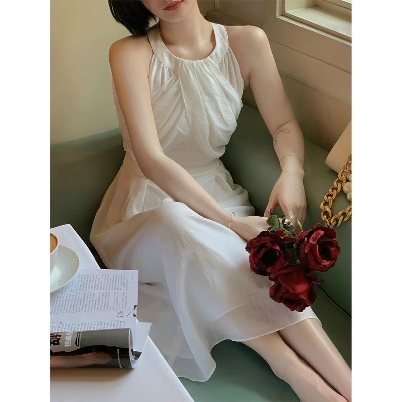 Đầm trắng đắp chéo maxi dài