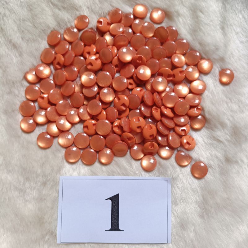 GÓI 20 NÚT ÁO size 1.1cm