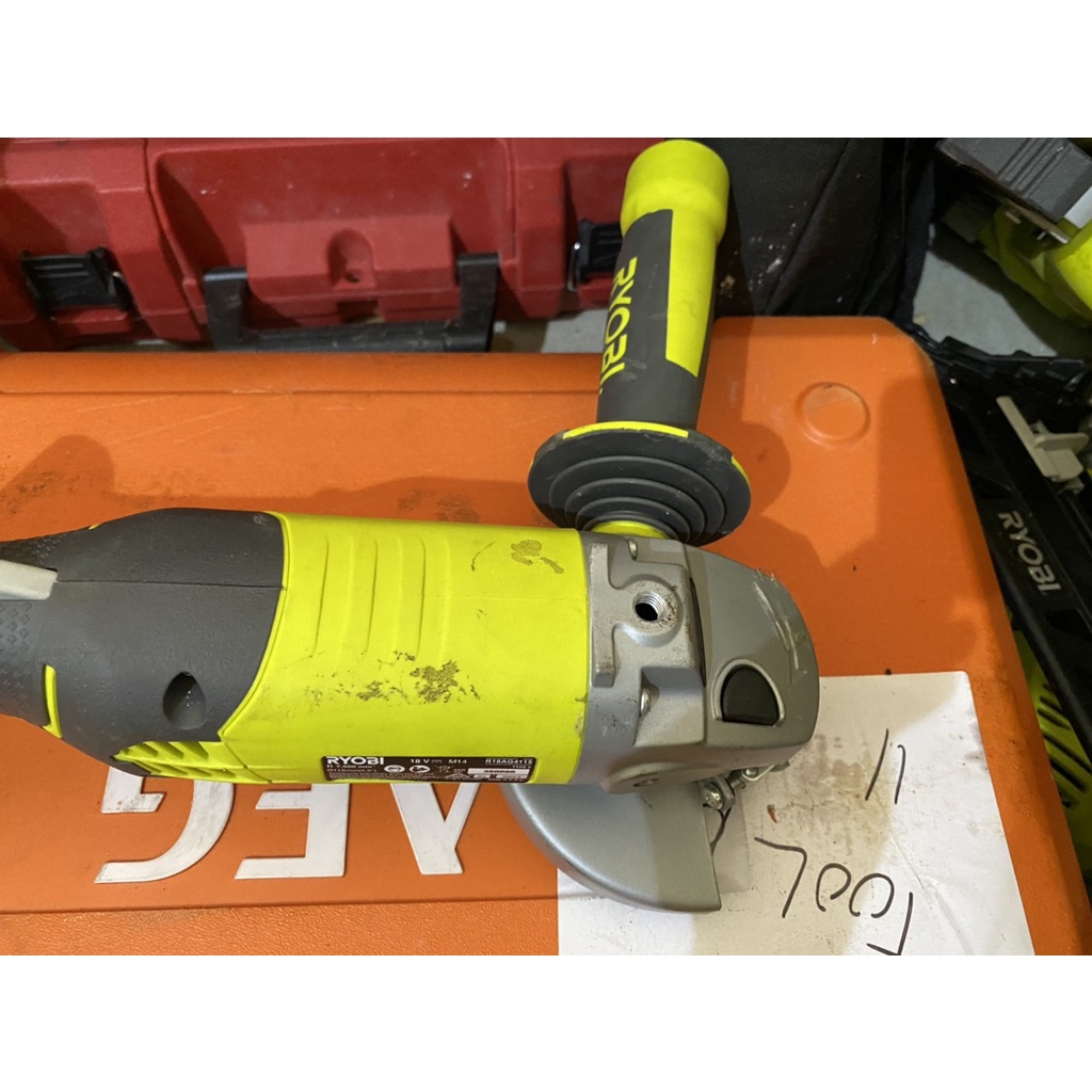 MÀI PIN RYOBI 18V CÓ THAN R18AG4115