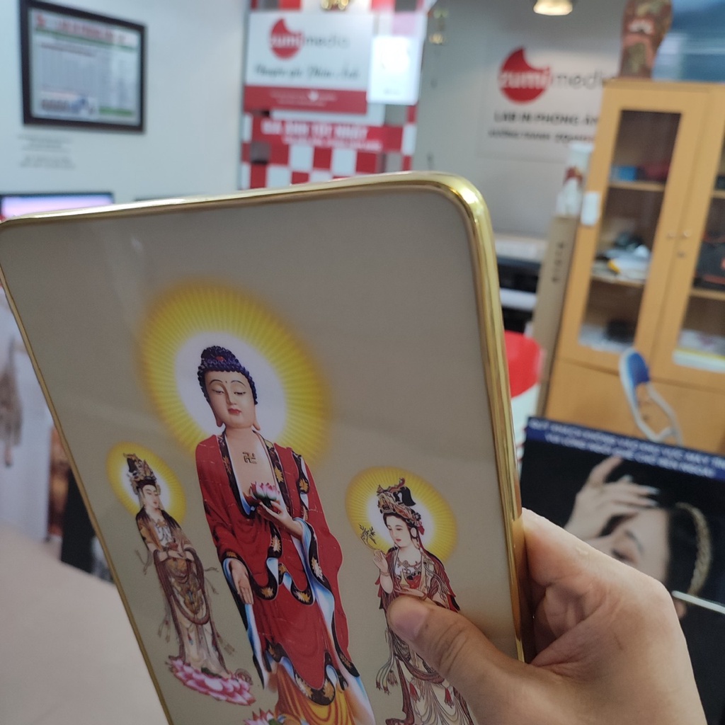 Ảnh Phật A Di Đà và bồ tát, tráng gương siêu nét, siêu bóng