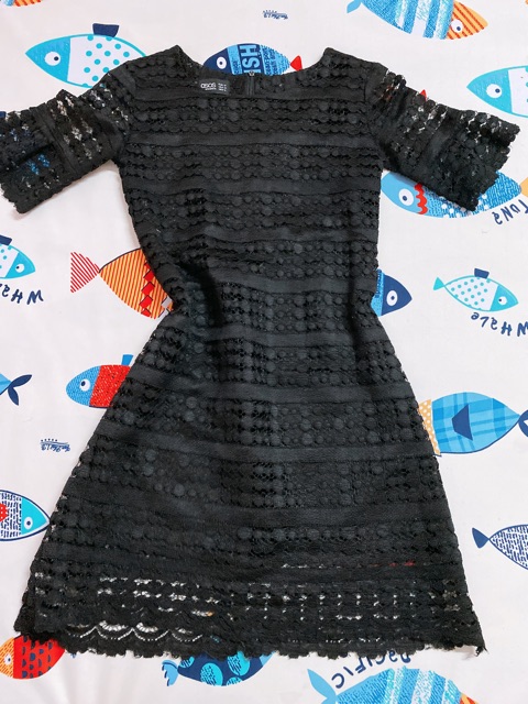 Pass đầm maxi tặng váy ren đen | BigBuy360 - bigbuy360.vn