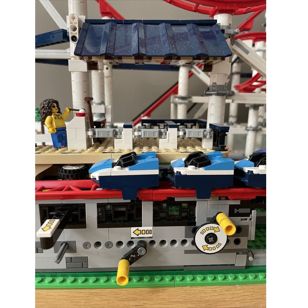 Bộ lắp ráp Tàu Lượn Siêu Tốc - LEGO Creator 10261 Roller Coaster