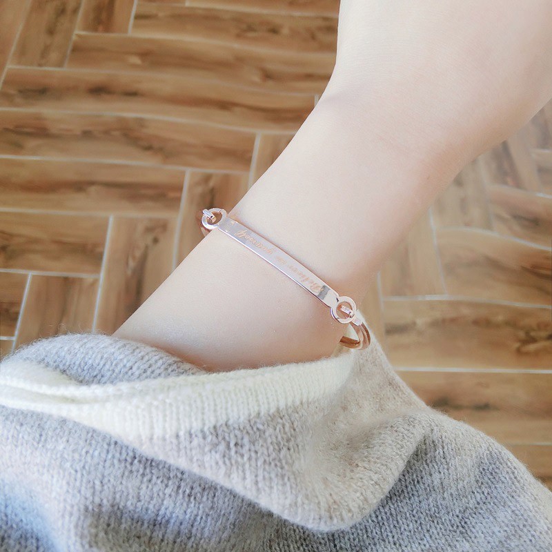 Bộ quà tặng vòng tay / lắc tay cao cấp
