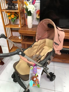Thanh lý Xe đẩy Combi bonito/cozy