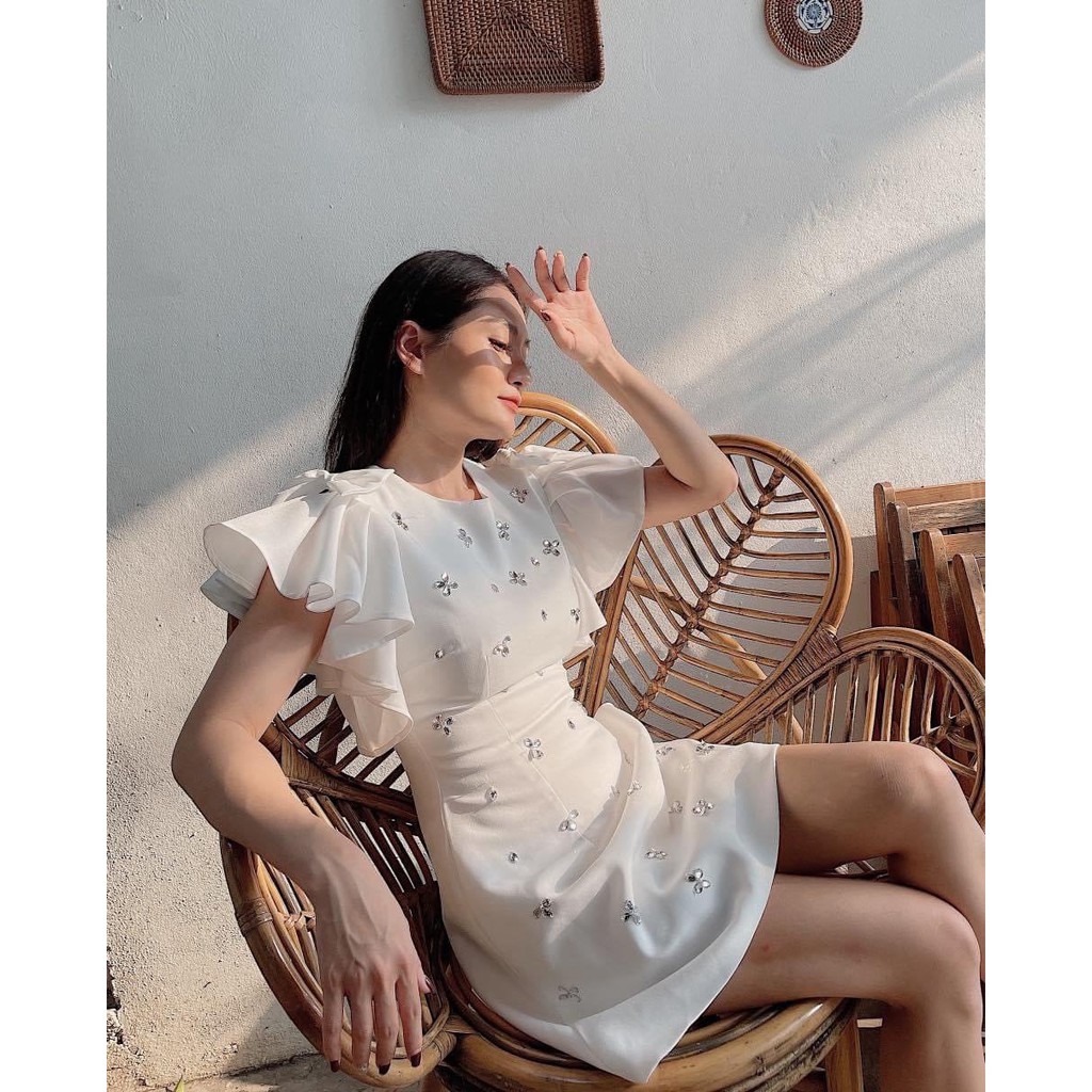 Đầm dự tiệc, dạo phố đính đá tay cánh tiên xinh xắn Chou Dress