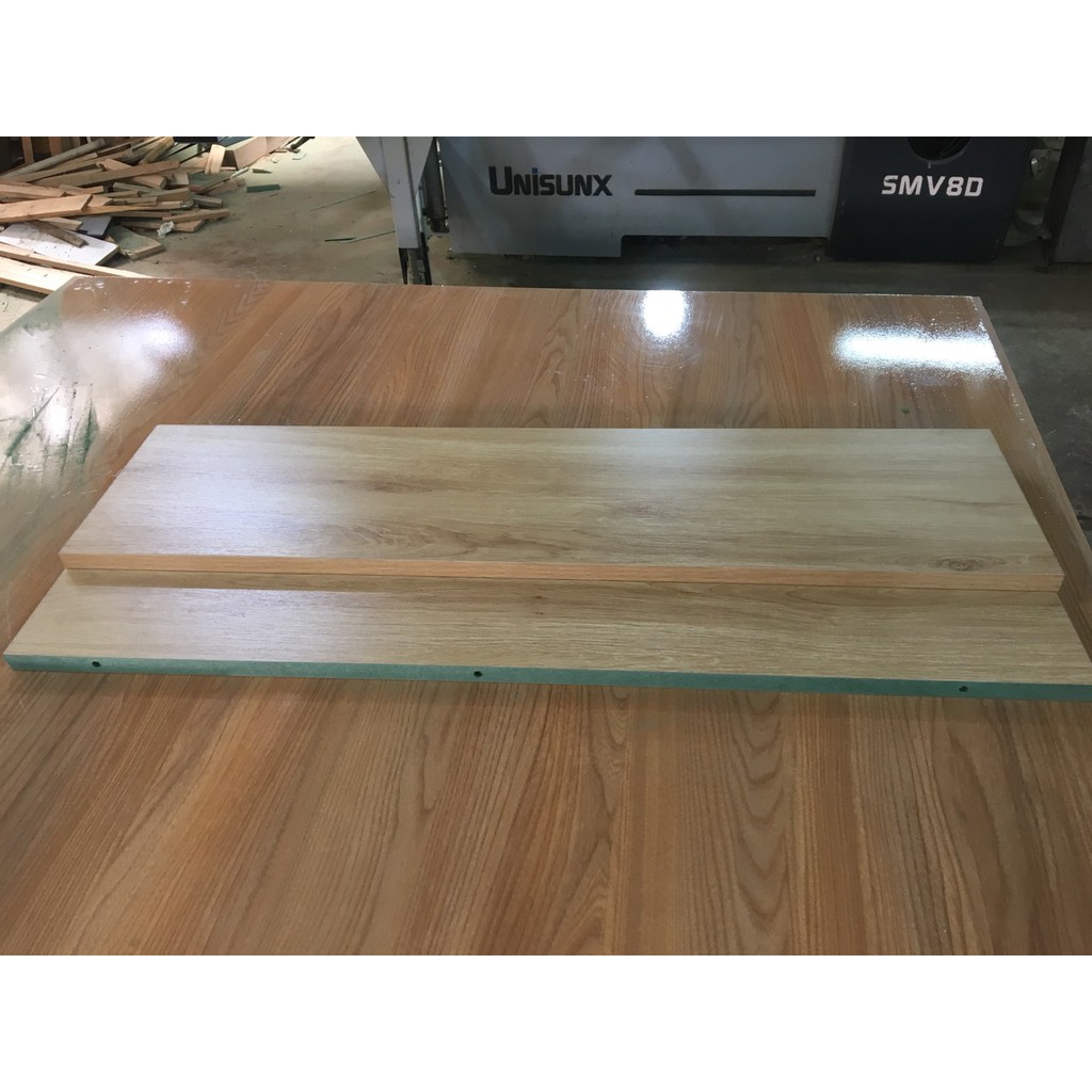 Bộ 2 thanh ngang kích thước 80x20cm, màu vân gỗ, kệ gỗ treo tường tặng kèm phụ kiện lắp ráp. | BigBuy360 - bigbuy360.vn