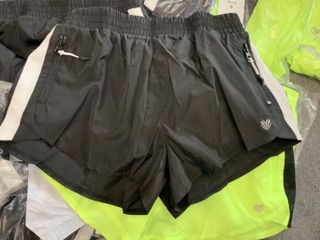 Quần short dù 2 lớp