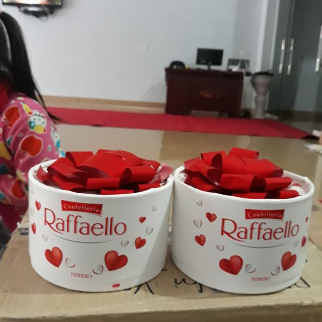 KẸO RAFFAELLO VỊ DỪA HỘP NƠ 200G